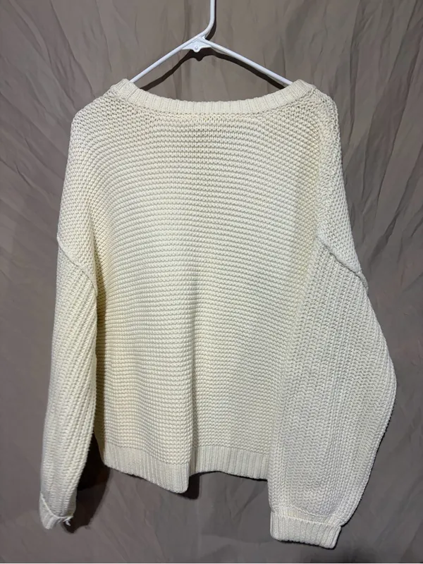 Free people sweater - Image 3