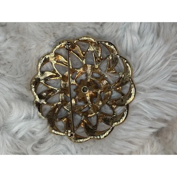 Vintage Gold Tone Aurora Borealis Rhinestone Sunburst Floral Brooch Pin 5cm - Image 9