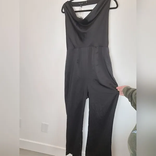 NEW 19 Cooper Black Satin Jumpsuit Halter Neck Cowl Night Out Club Large - Image 6