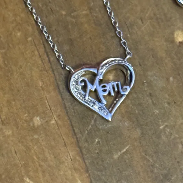 925 Silver dainty open heart Mom necklace - Image 4