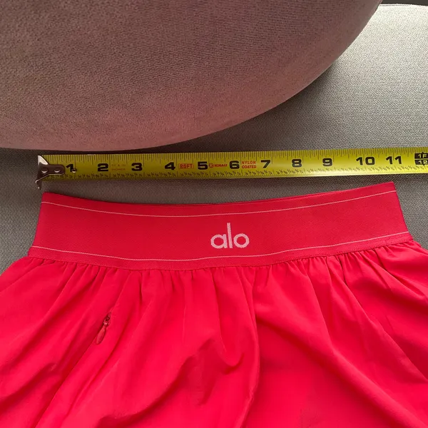 Alo Yoga Match Point Short Candy Red XS - Image 3