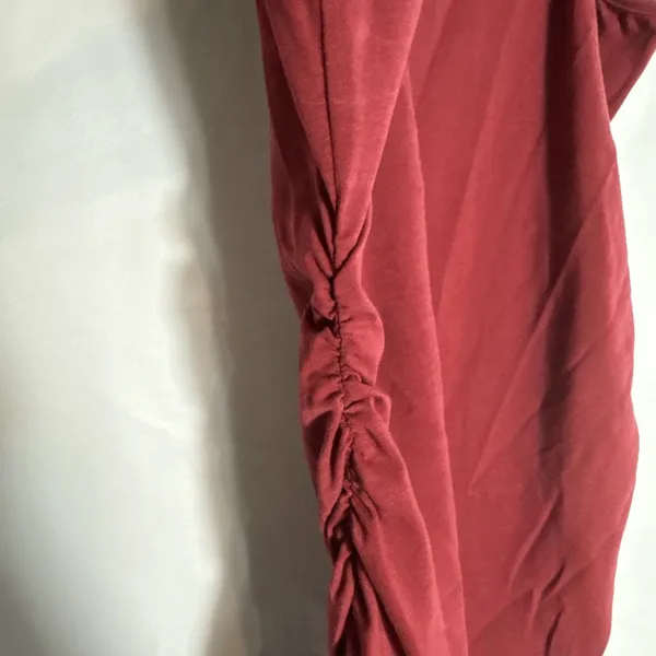Missufe Maroon Maternity T-Shirt Dress Women's Medium 36" Long Gathered Sides - Image 5