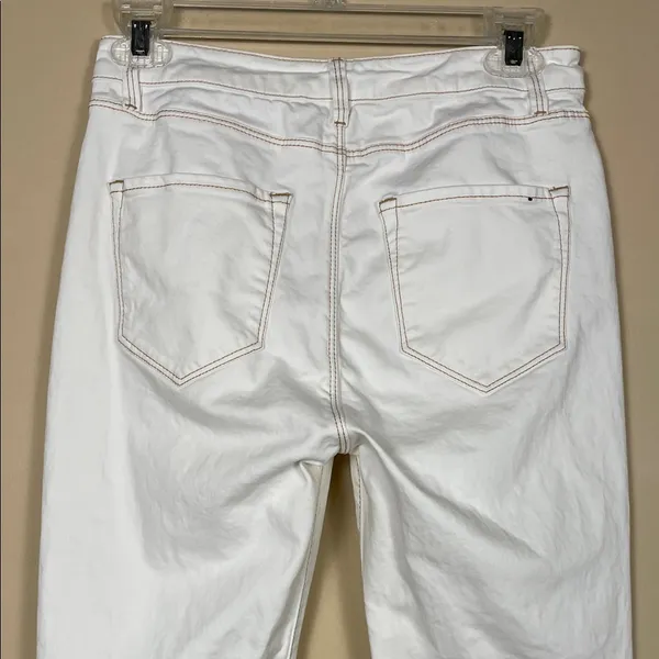 Massimo Dutti Women’s Skinny Fit White Pants - Image 8