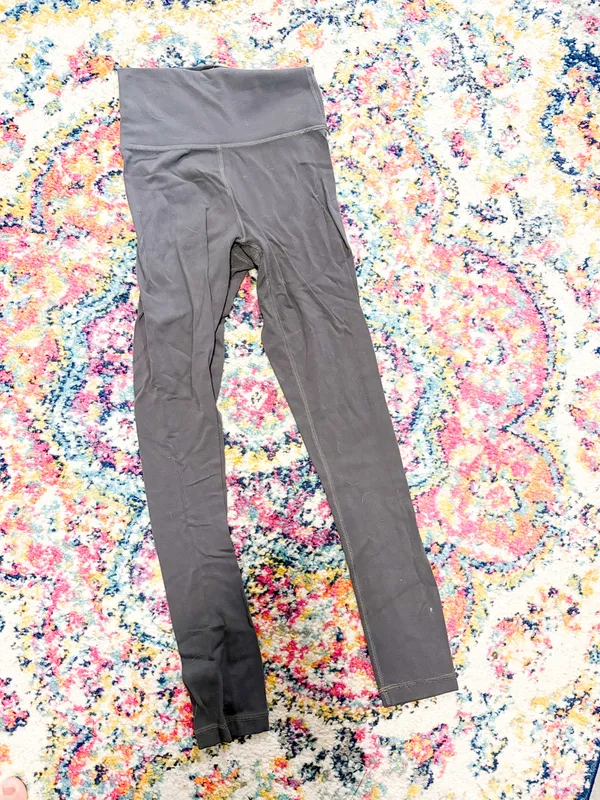 Aritzia TNA Butter cheeky High Rise Leggings - Image 8