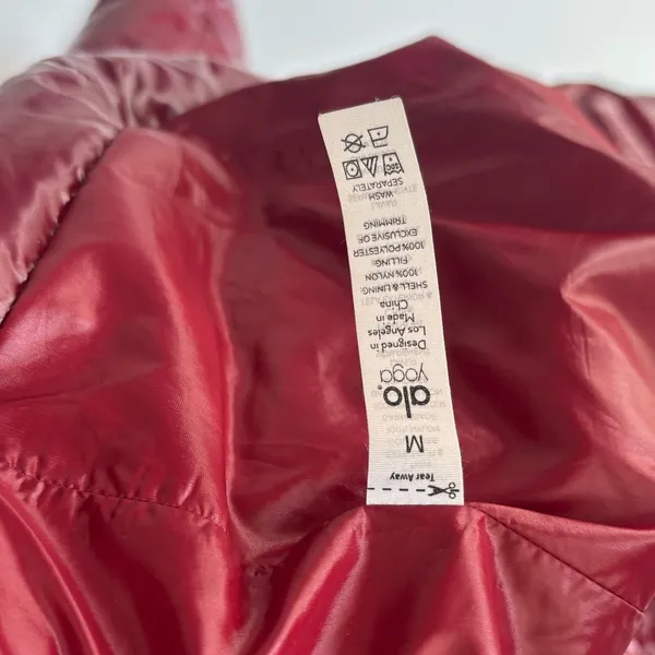 Alo Yoga Stunner Puffer Jacket Cranberry Red Winter Insulated Glossy Oversized - Image 17