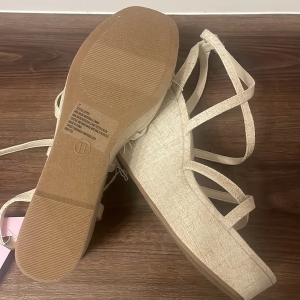 Wild Fable Ronnie Strappy Platform Wedge Heel Memory Foam Insole New size 11 - Image 5