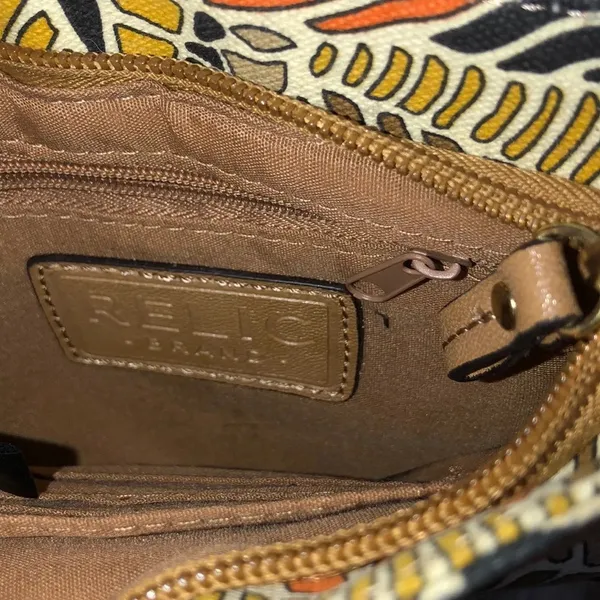 Small Relic crossbody bag - Image 4