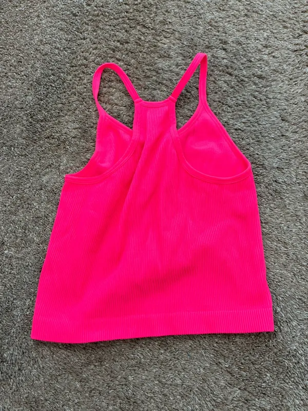 Hot Pink Tank Size M - Image 2