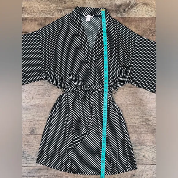 Victoria’s Secret Silky Black Robe with Pockets & Tie-Waist - Image 10