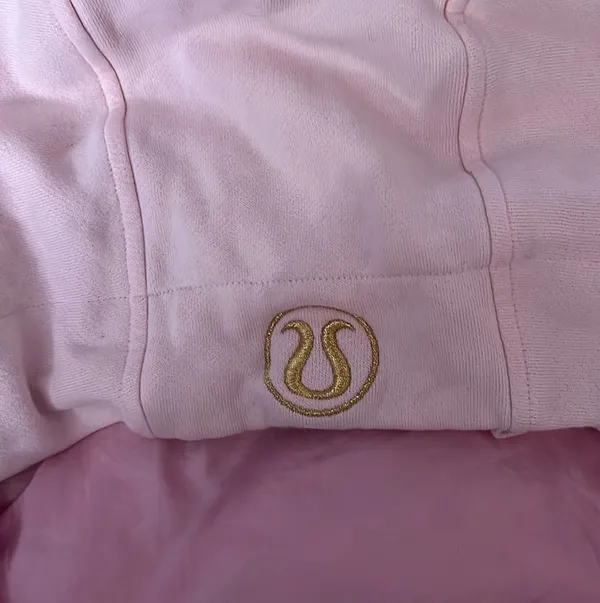 Lululemon Strawberry Milkshake Scuba Full-Zip Cropped Hoodie Gold - Image 5