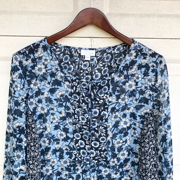 J Jill Women’s Shirt Blue Floral Long Sleeve Mixed Print Large - Image 4