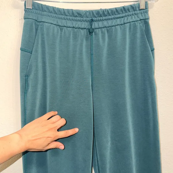 Lululemon Softstreme High-Rise Straight-Leg Pant in Storm Teal W5GHZS Size 6 - Image 10