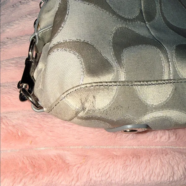 Coach Elegant Gray Designer‎ Handbag - Image 6