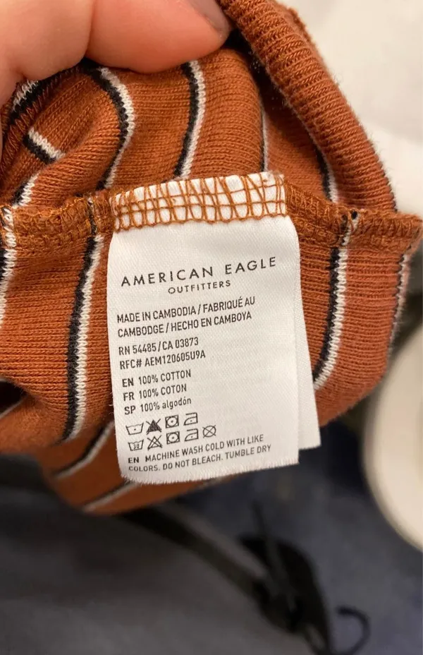 American Eagle Crop T-shirt - Image 4