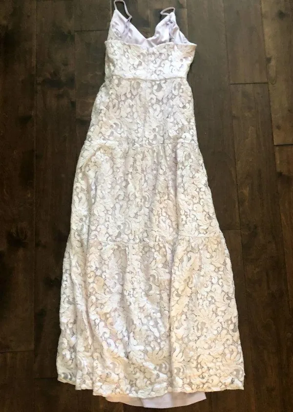 new lulus Finely Lavender Lace Tiered Maxi Dress size small - Image 7