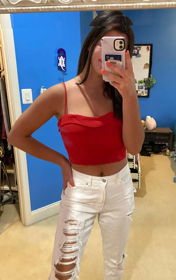 superdown Revolve Red Cropped Top - Image 2