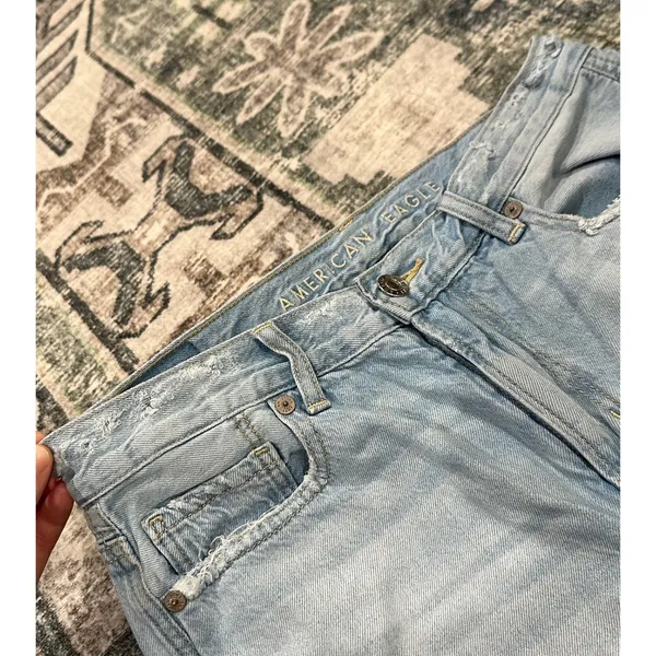 American Eagle Mom Straight Ripped Jean Blue Size 4 - Image 3