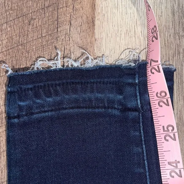 American Eagle Womens Super Stretch X4 Distressed High Rise Jegging‎ Dark Wash 6 - Image 10