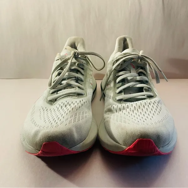 Asics GT-2000 12 Training / Running Sneakers size 12 women’s Aqua White - Image 5