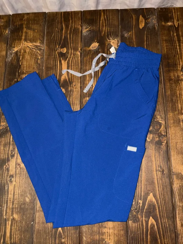 MedCouture Scrub bundle - Image 8