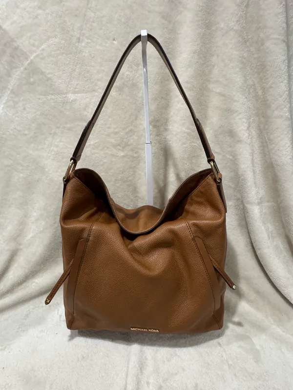 Michael Kors Evie Hobo Shoulder Bag - Image 5