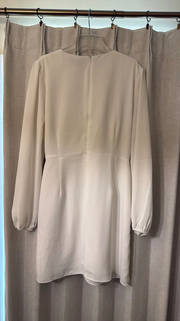 Lulu’s white dress - Image 3