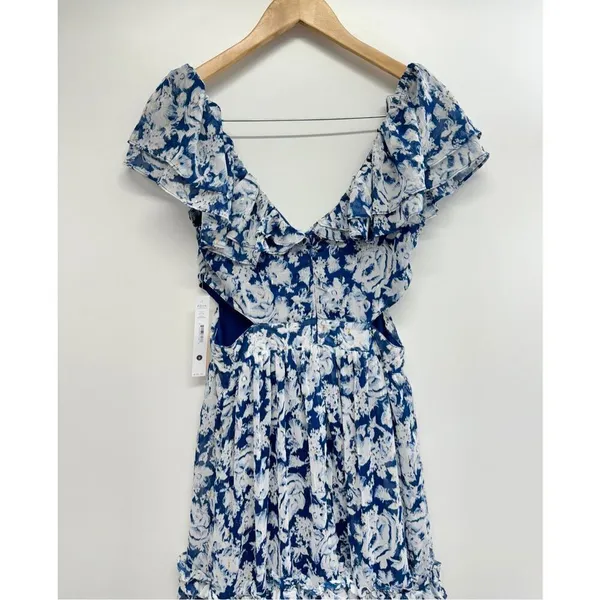 Aqua Maxi Dress Womens Size Small Gown Blue White Tiered Metallic Formal NEW‎ - Image 5