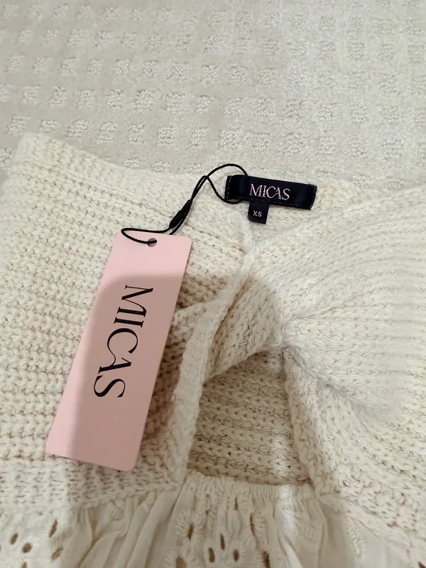 Micas Strapless Top - Image 2