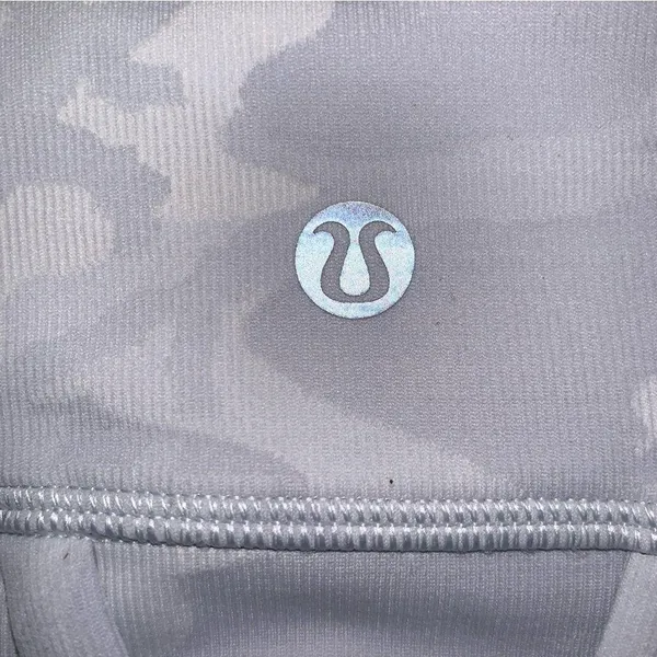 Lululemon Energy Longline Grey Camouflage Sports Bra Size 6 - Image 6