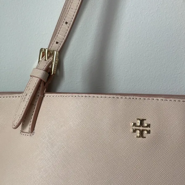 York Emerson Buckle Tote - Image 3