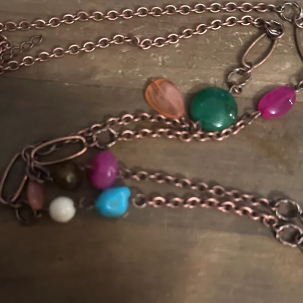 Copper tone chain and stationed bead peace pendant necklace - Image 4