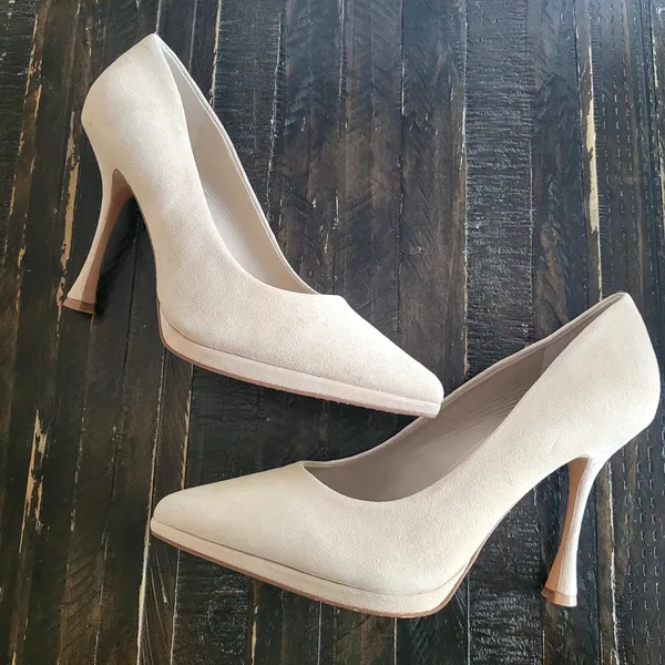 NEW Vince Camuto Puntolis Suede Leather Pumps Women's Size 9 - Image 3