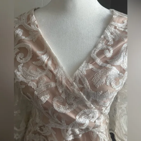 Lulu’s Celebration Hour White Sequin Embroidered Mini Party Dress‎ size Small - Image 5