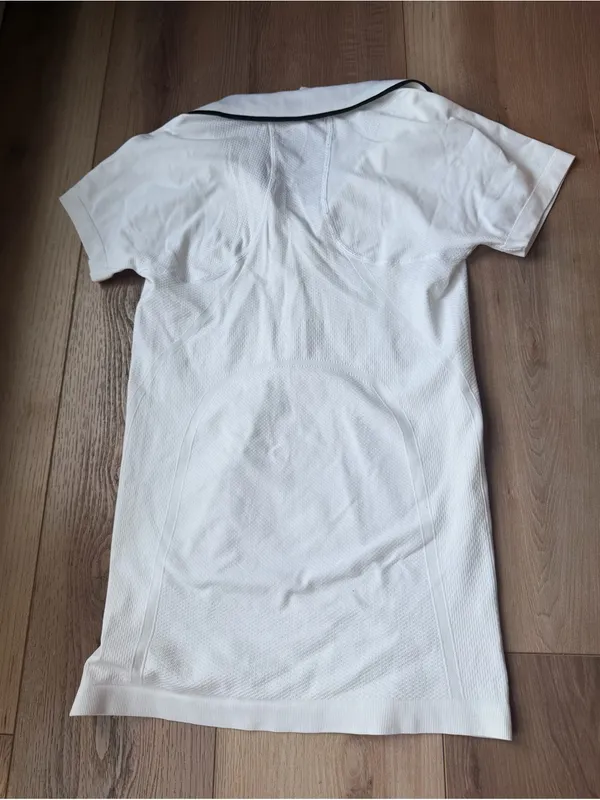 Athleta White Form Fitting Short Sleeve Half Zip Athletic Polo XS - Image 3
