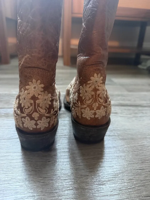 Boutique Cavender's Floral Brown Cowboy Boots - Image 7