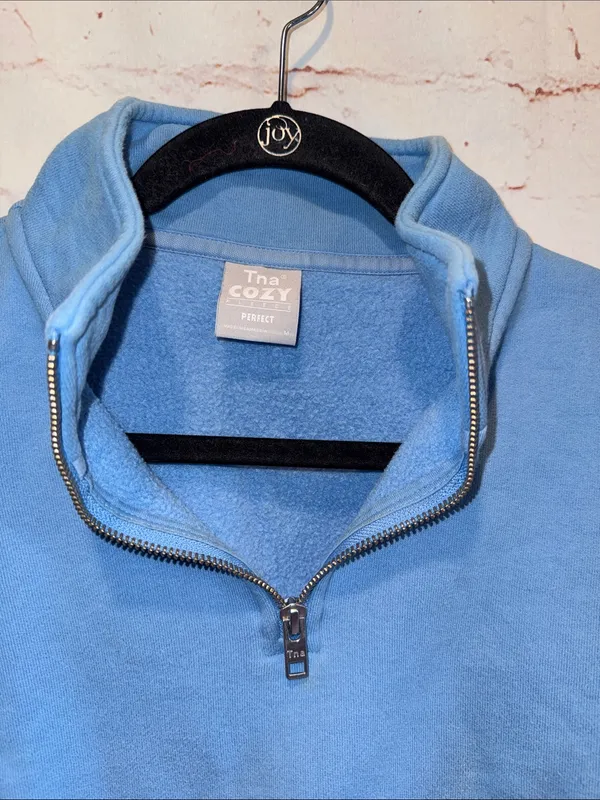TNA Cozy Fleece perfect Cropped Quarter-Zip Pullover Light Blue med crop - Image 2