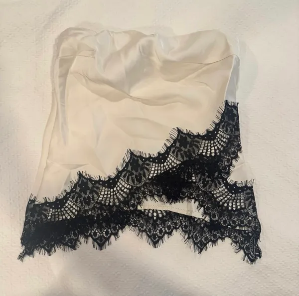 SHEIN Siren Gaze Matte Cream and Black Satin Lace Trim Bandeau Top Tube | XXS - Image 3