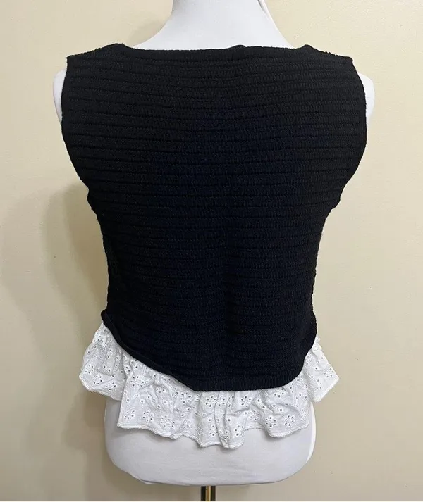 ZARA Black and White Lace Ruffle Crop Button Down Knit Crochet Tank Top Size L - Image 3