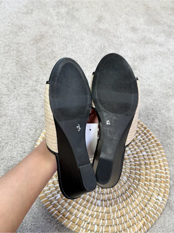 Ann Taylor Factory Women’s Slip-On Leather Raffia Wedge Sandals in Black Cream 8 - Image 11
