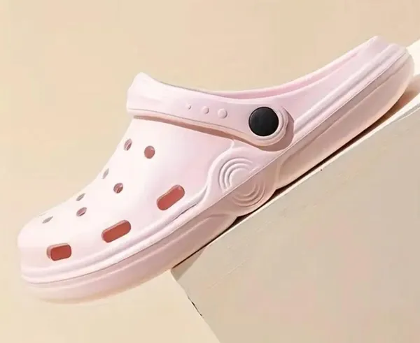 Lightweight Comfy Clogs, Hollow Out Non-Slip Garden Shoes. - Image 2