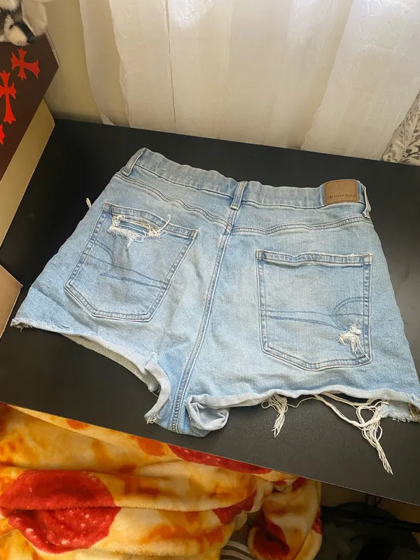 American Eagle Outfitters Women's Size 12 Shorts - Image 2