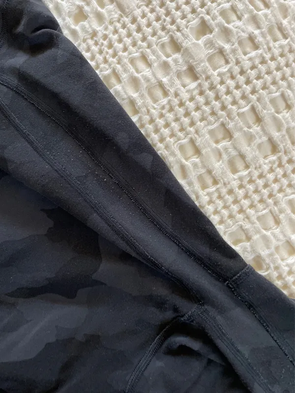 Lululemon Align Shorts Biker 6" Camo - Image 4