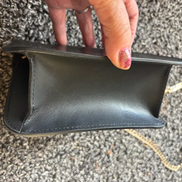 Elegant Black Leather Bag with Gold Accents - Image 7