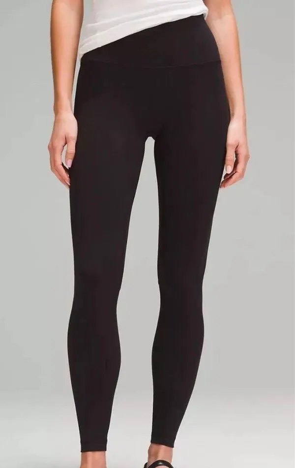Lululemon Black Wunder Under Leggings - Image 2