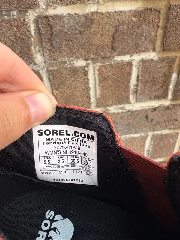 SOREL evie pull on suede bootie orange Waterproof size 5.5 - Image 9