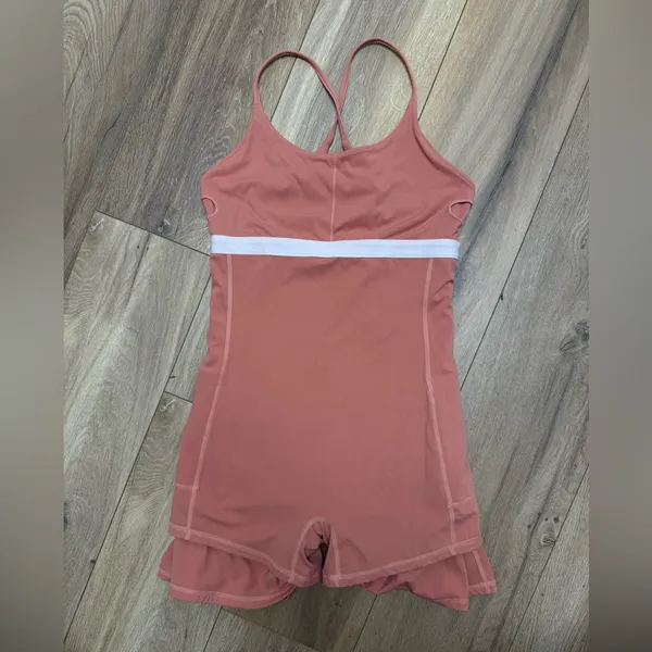 Coral Pink Strappy Athletic Dress Size Medium - Image 8