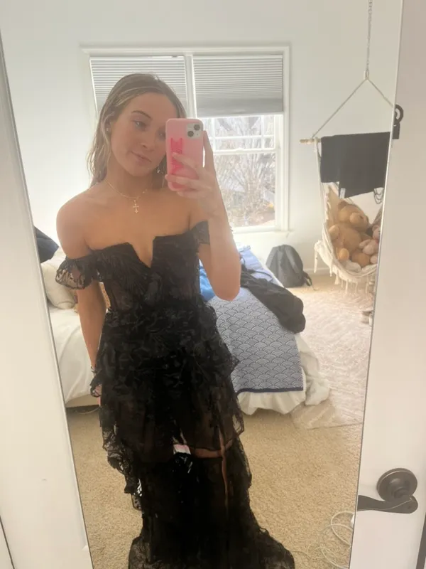 Alamour Black Prom Dress - Image 4