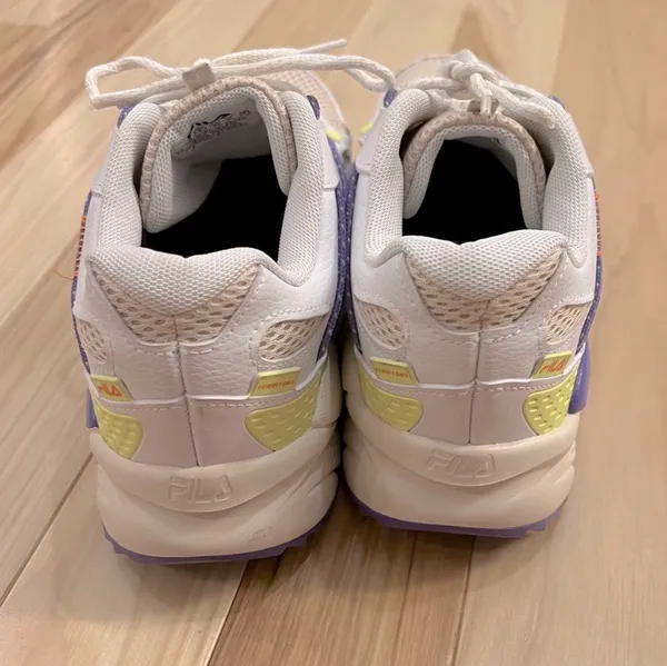 FILA Womens Territory Sneakers Size 8.5 - Image 5