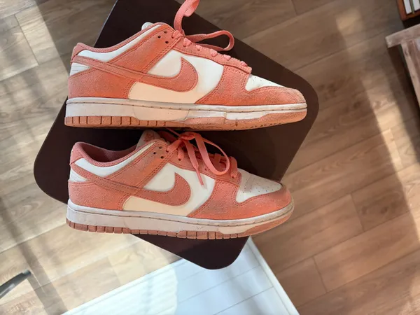 Nike Dunk Low - Image 2