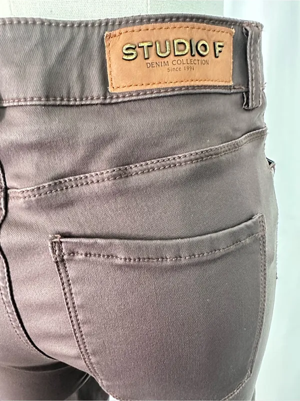 Studio F Brown Coated High-Rise Skinny Pants (1423) - Image 7